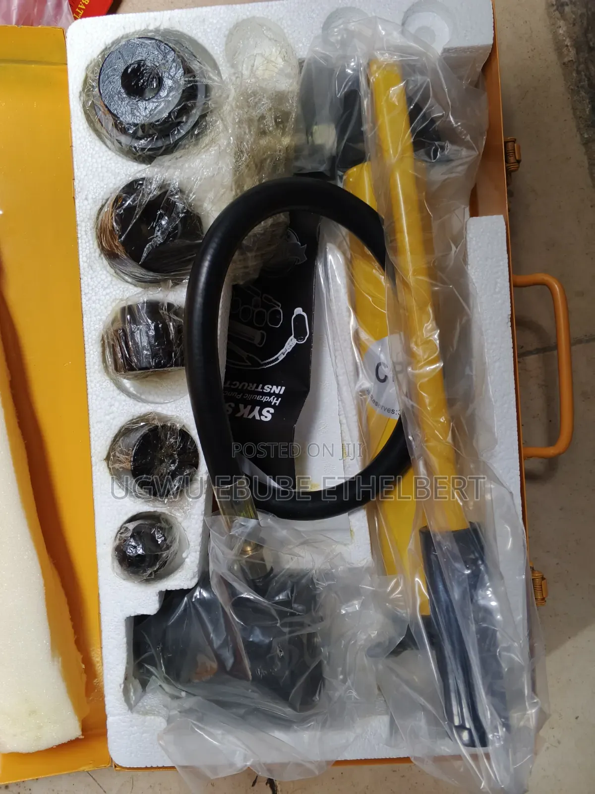 Hydraulic Punch
