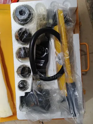 Hydraulic Punch