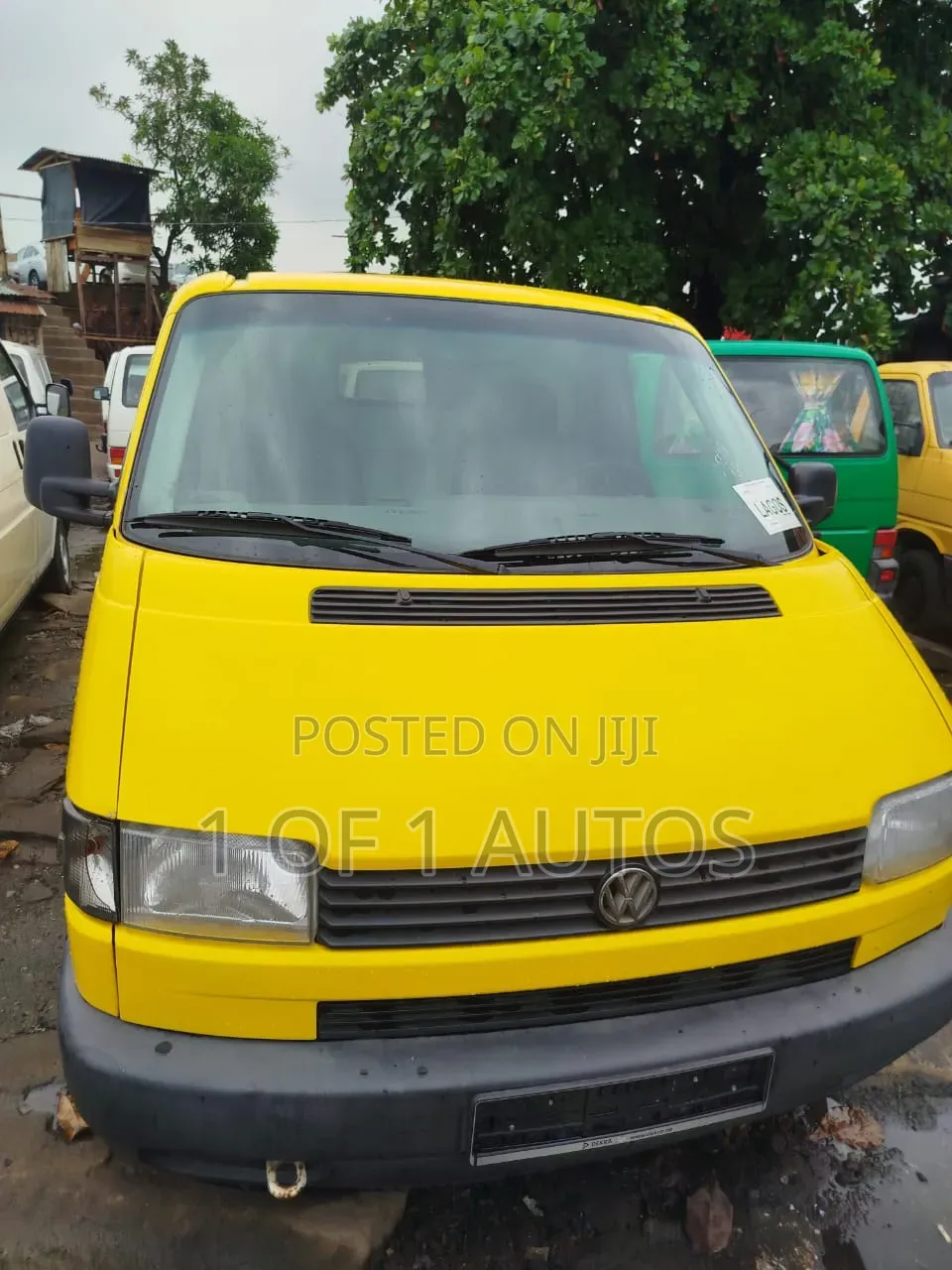 Volkswagen Transporter 2005 Yellow
