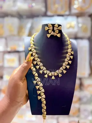 Sunbelle Jewelry Set