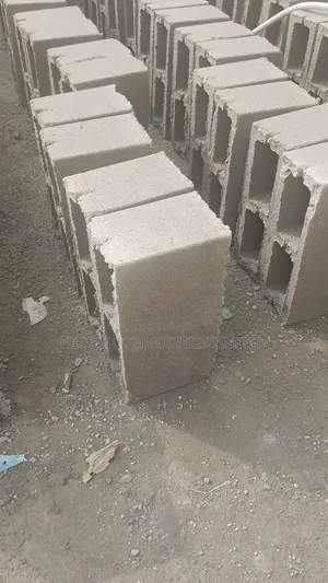 Solid Concrete Blocks for Sale