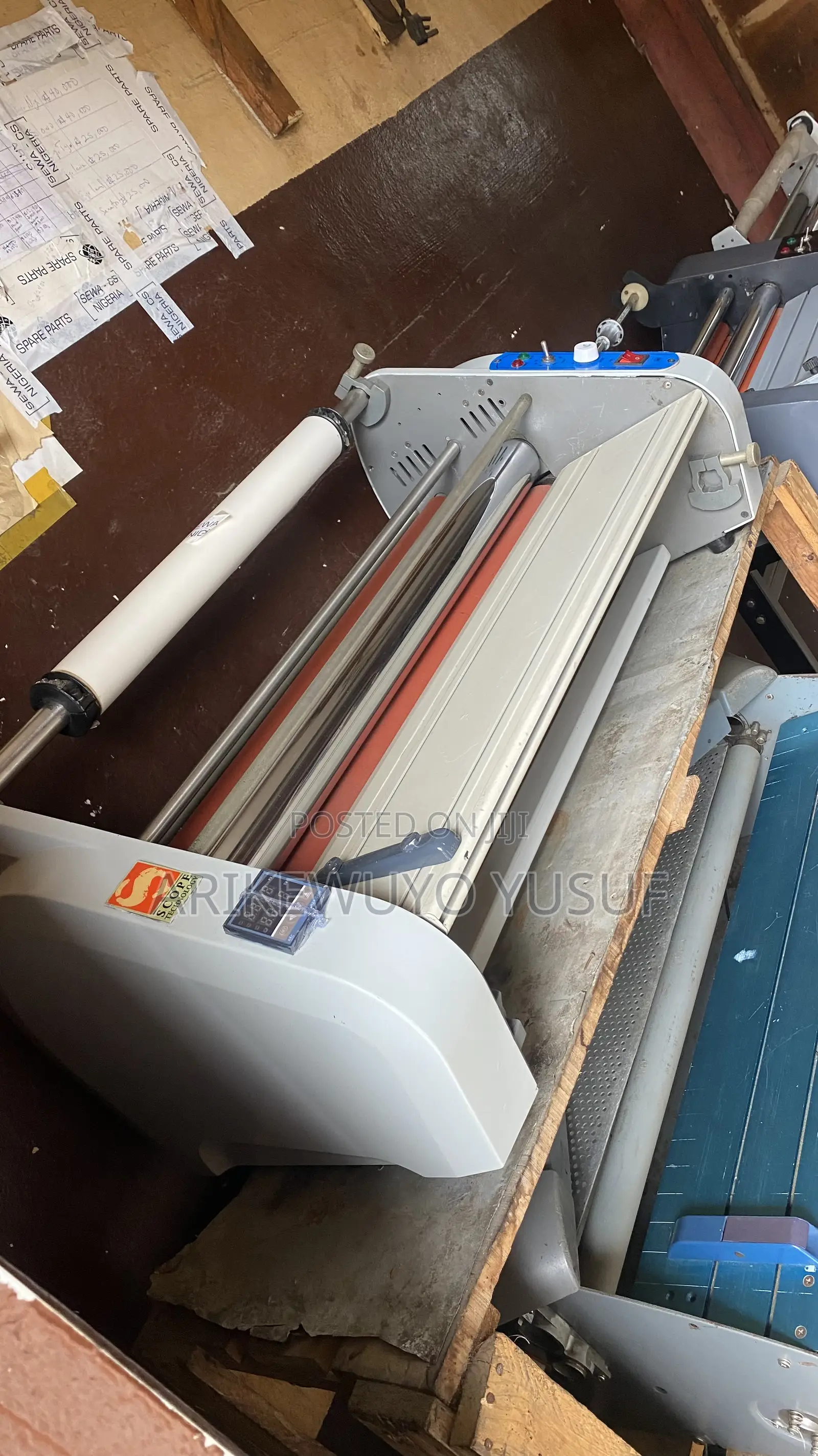 Laminating Machine