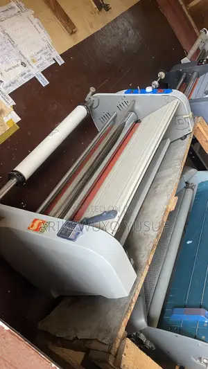Laminating Machine