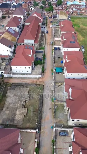 4bdrm Duplex in Apo Dutse for sale