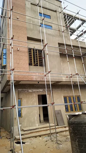 6bdrm Duplex in Alaka/Iponri for sale