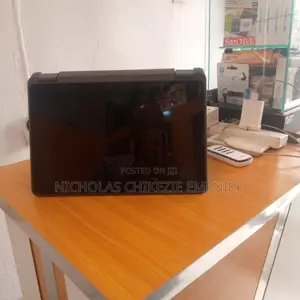 Laptop Dell Latitude 3120 8GB Intel SSD 128GB