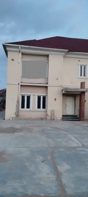 4bdrm Duplex in Lugbe District for rent