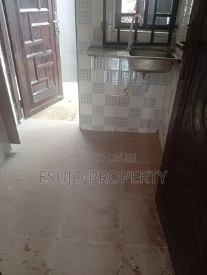 Furnished 1bdrm Apartment in Ring Road 3 By, Uyo for rent