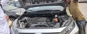 Toyota RAV4 LE FWD 2020 Silver