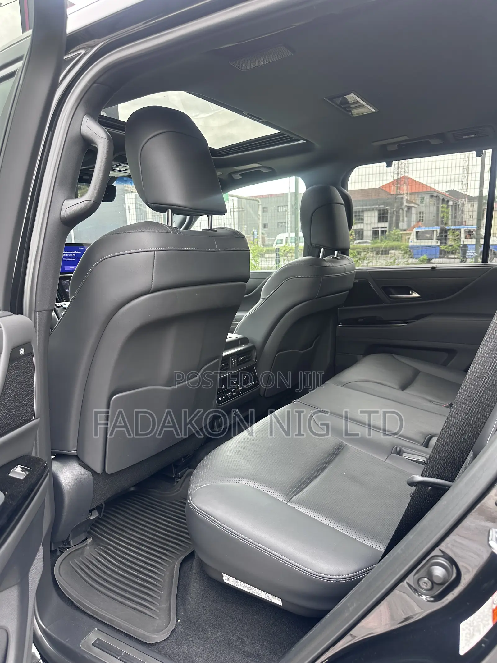 Lexus LX 600 2024 Black
