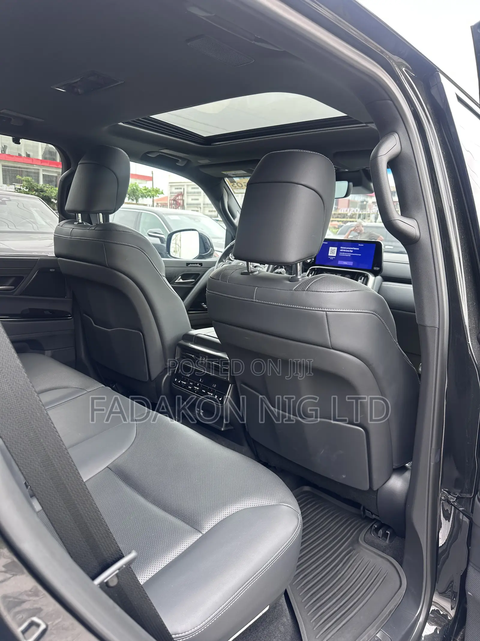 Lexus LX 600 2024 Black