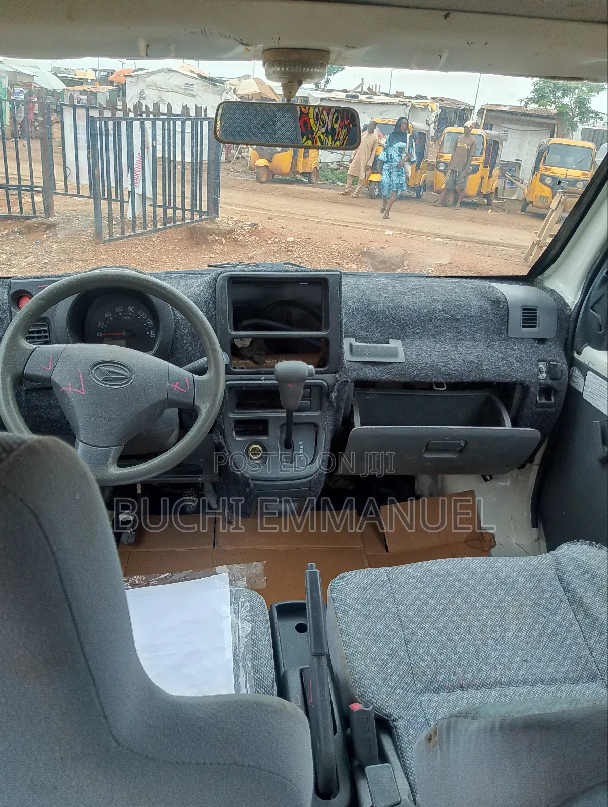 Daihatsu Hijet 2005 White