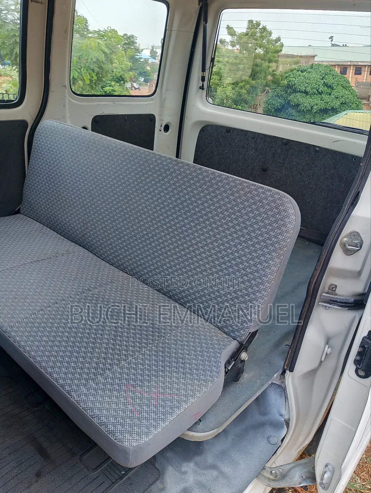 Daihatsu Hijet 2005 White