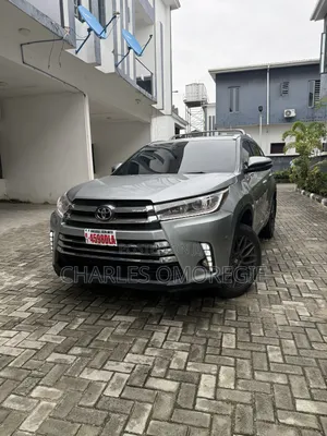 Toyota Highlander Limited V6 4x4 (3.5L 6cyl 6A) 2016 Blue