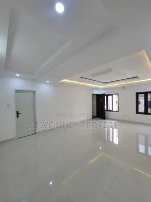 3bdrm Block of Flats in Katampe for rent