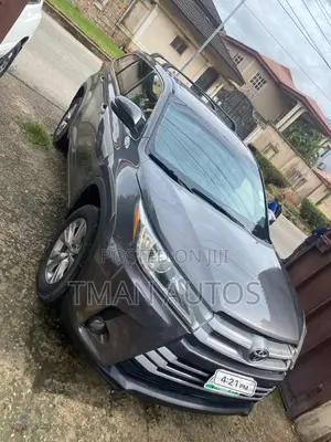 Toyota Highlander 2015 Gray