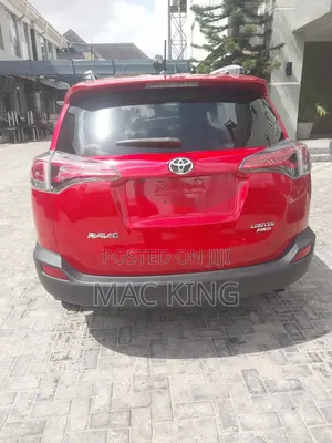 Toyota RAV4 2015 Red