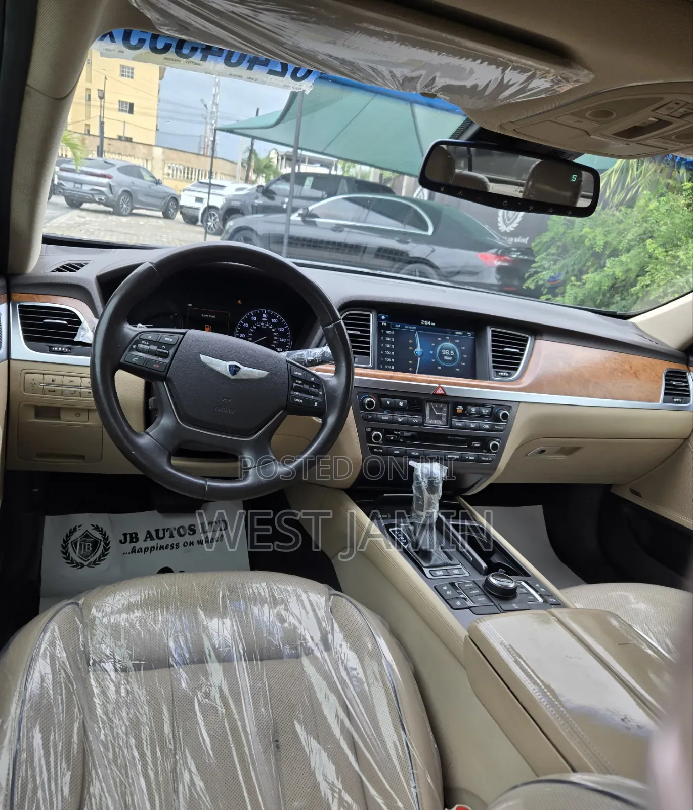 Hyundai Genesis 2016 Black