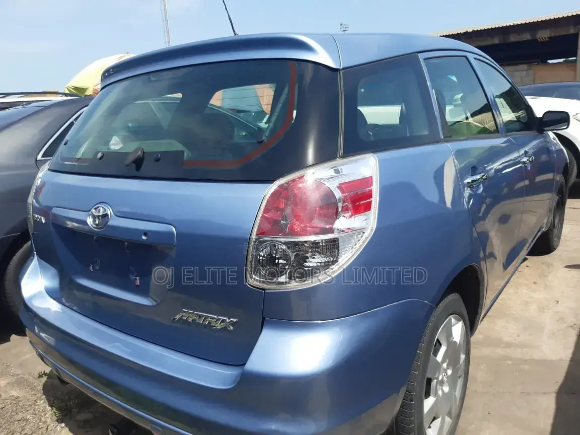 Toyota Matrix 2003 Blue