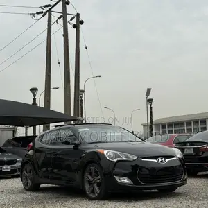 Hyundai Veloster Automatic 2012 Black