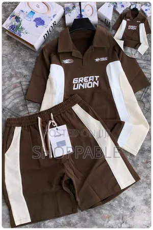 Unique Men's Up and Down Short