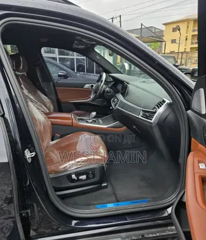 BMW X7 M50i 2021 Blue