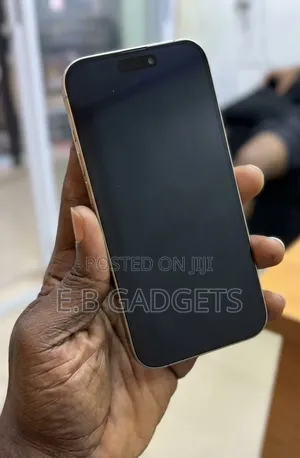 Apple iPhone 15 Pro 128 GB Silver