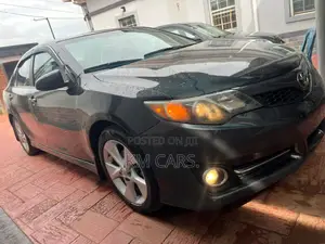 Toyota Camry 2012 Gray