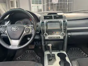 Toyota Camry 2012 Gray