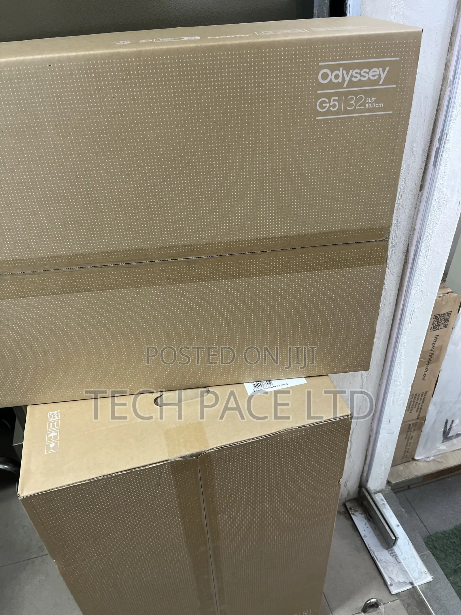 32” Samsung Odyssey G5, S32cg552em