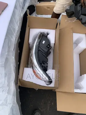 Headlights Explorer 2020 Charger Type