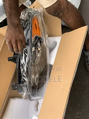 Headlights Explorer 2020 Charger Type