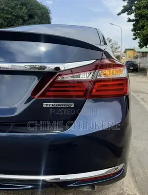 Toyota Avalon XLE Touring 4dr Sedan (3.5L 6cyl 6A) 2014 Blue