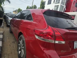 Toyota Venza Limited 2011 Red