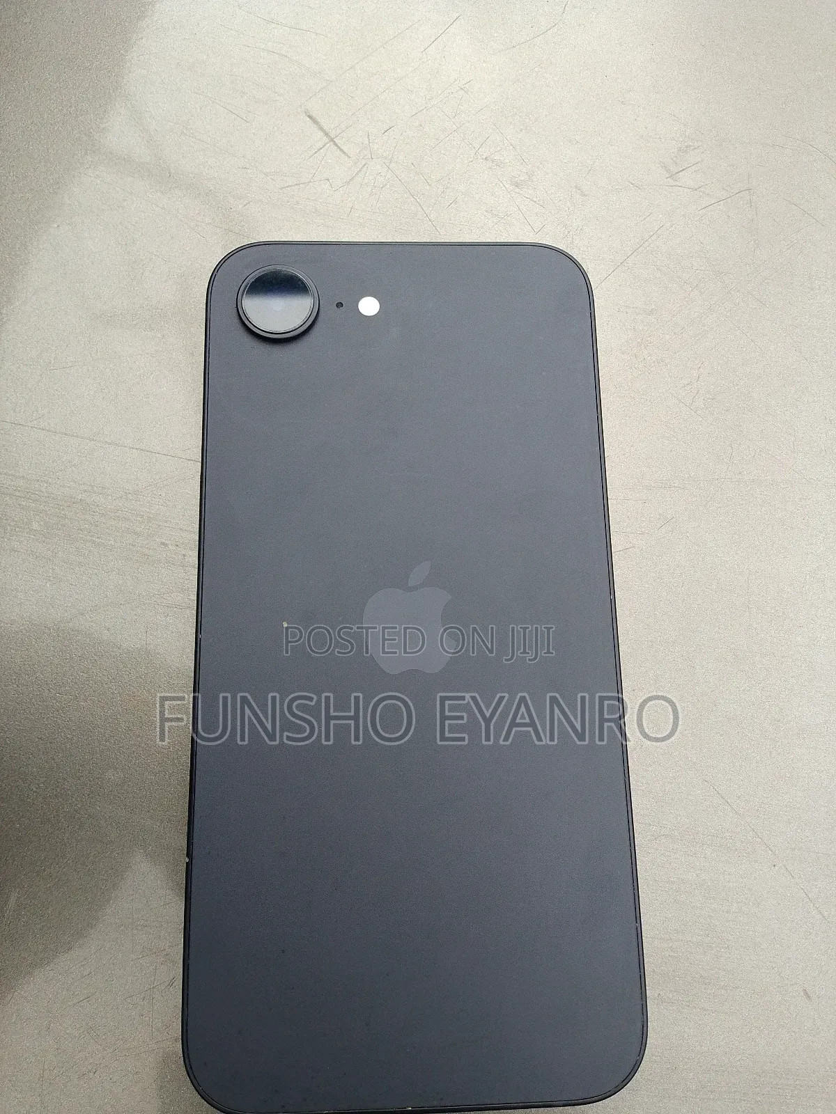 Apple iPhone 16e 128 GB Gray