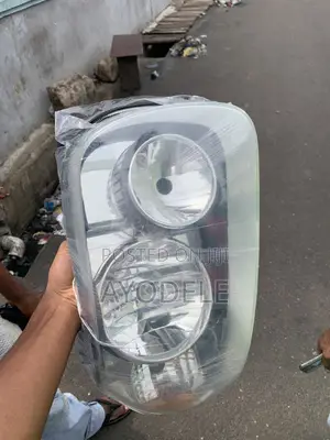 Headlights Ford Escape 2005
