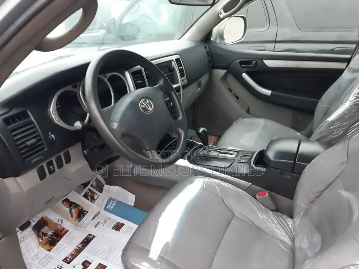 Toyota 4-Runner 2005 Silver