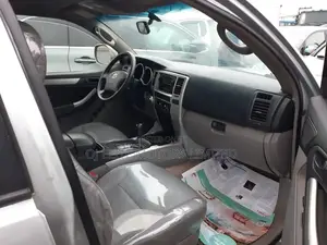 Toyota 4-Runner 2005 Silver
