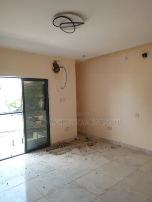 4bdrm Duplex in Allen Avenue for sale