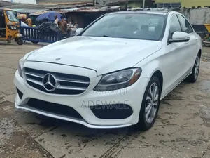 Mercedes-Benz C300 2015 White