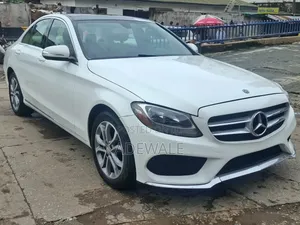 Mercedes-Benz C300 2015 White