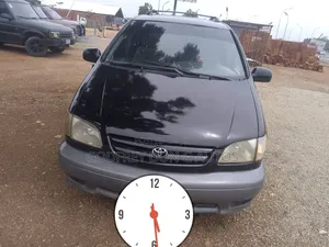 Toyota Sienna 2002 Black