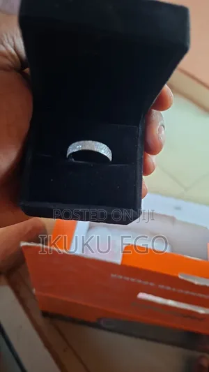 Rings Weeding Band