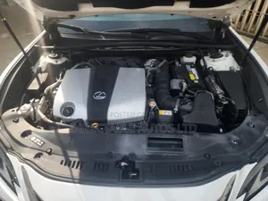 Lexus ES 350 F Sport FWD 2019 White