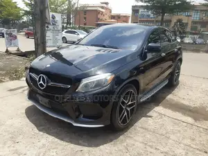 Mercedes-Benz GLE-Class 2017 Black