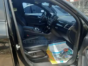 Mercedes-Benz GLE-Class 2017 Black