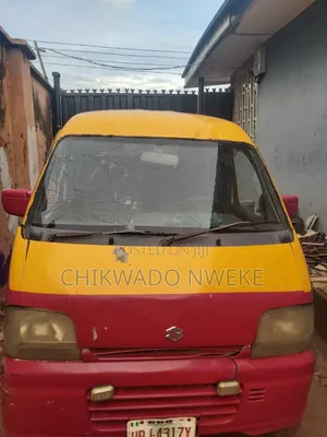 Suzuki Every 2024 Yellow