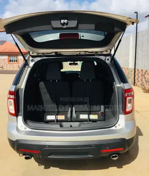 Ford Explorer Limited 4dr 4x4 (3.5L 6cyl 6A) 2013 Silver