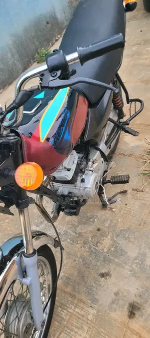 TVS 2019 Red