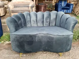 2 Sitter Chair